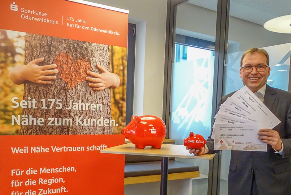 Sparkasse Odenwaldkreis teilt ihre Freude über 175 erfolgreiche Geschäftsjahre